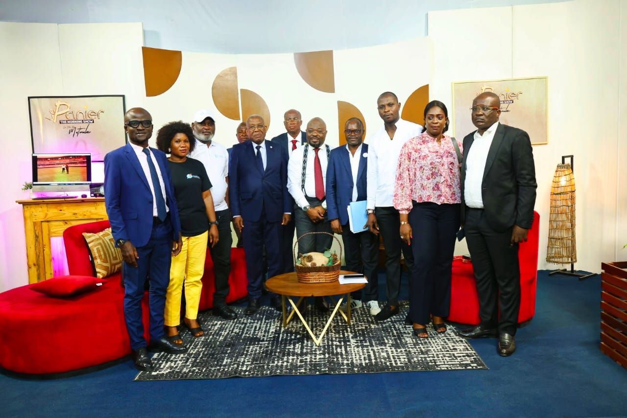 WhatsApp-Image-2025-11-30-a-00.03.54_39211bfa (1)